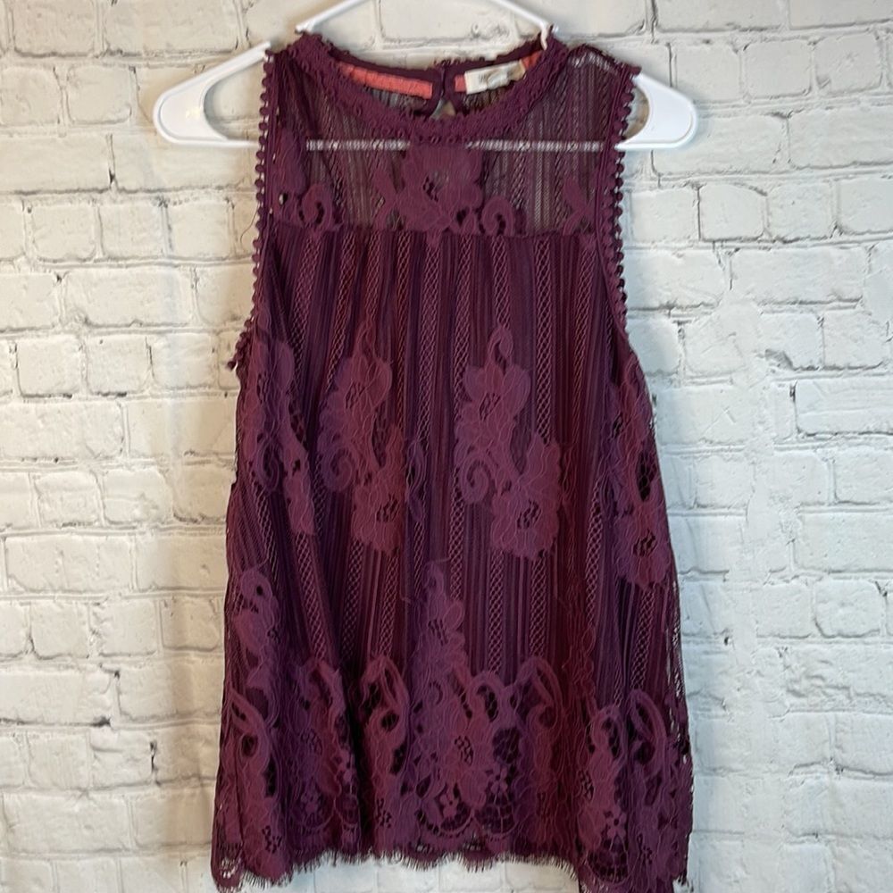 Taylor & Sage purple small lace top, Size small‎